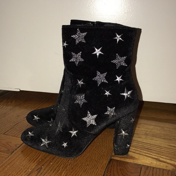 steve madden star booties